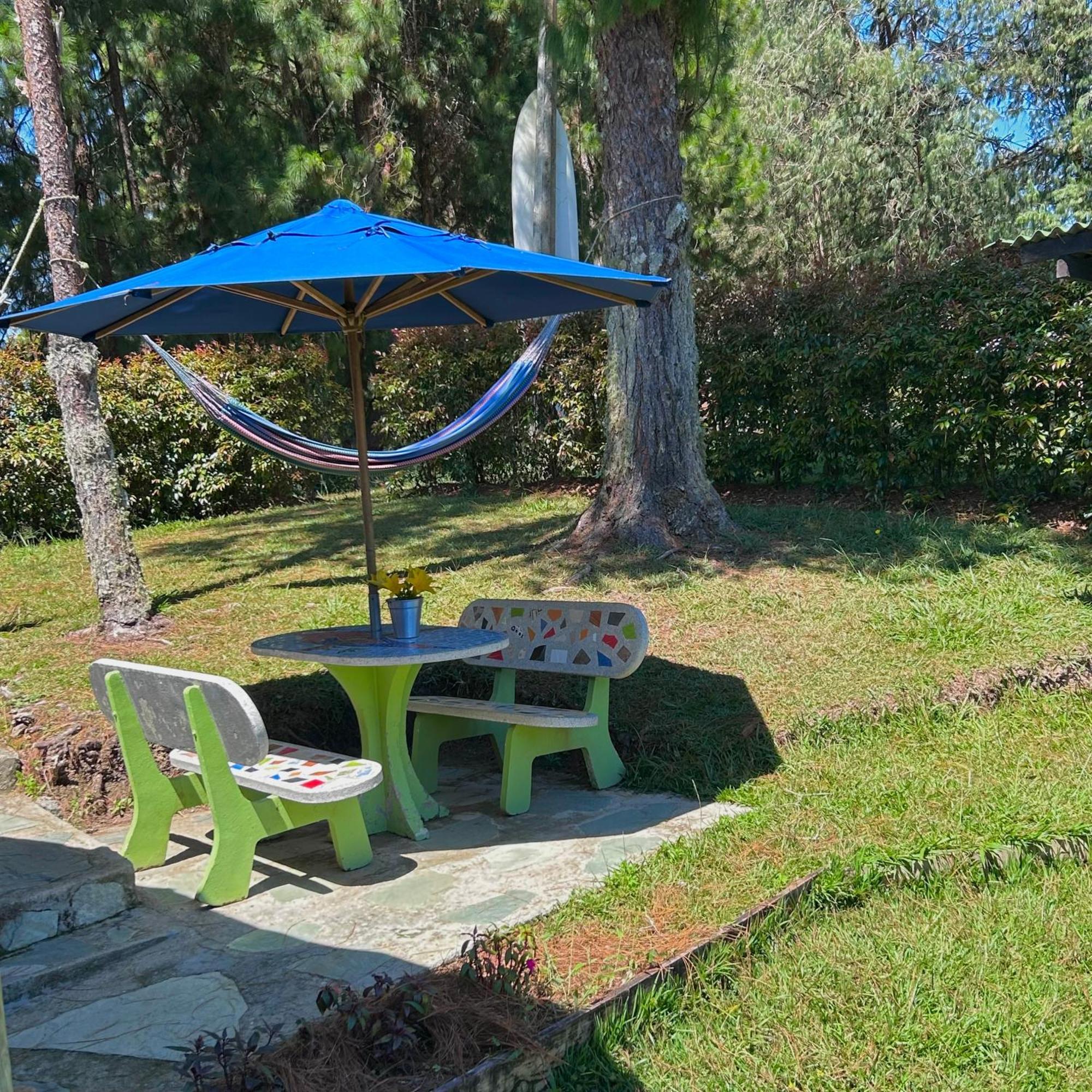 El Trebol Guest House Guatapé Eksteriør bilde